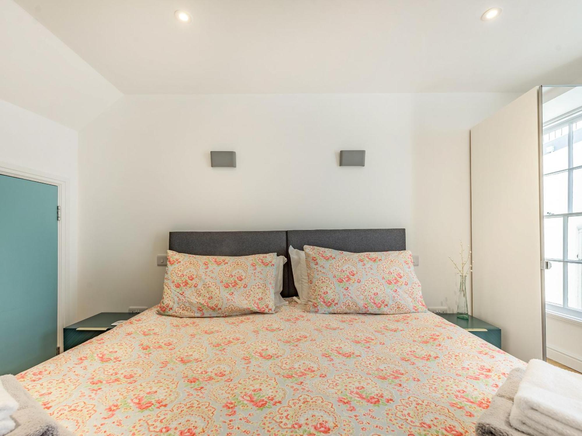Villa Ocean Waves à Tenby Extérieur photo
